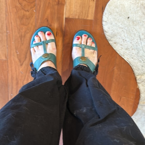 Ladies teal wedges 9.5 - Picture 2 of 3